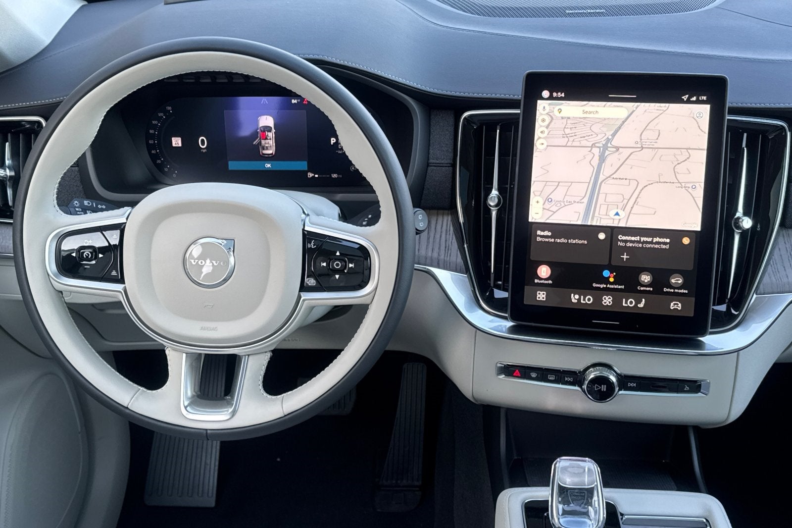 2026 Volvo XC90 B6 Ultra