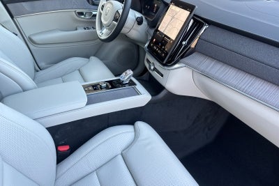 2026 Volvo XC90 B6 Ultra