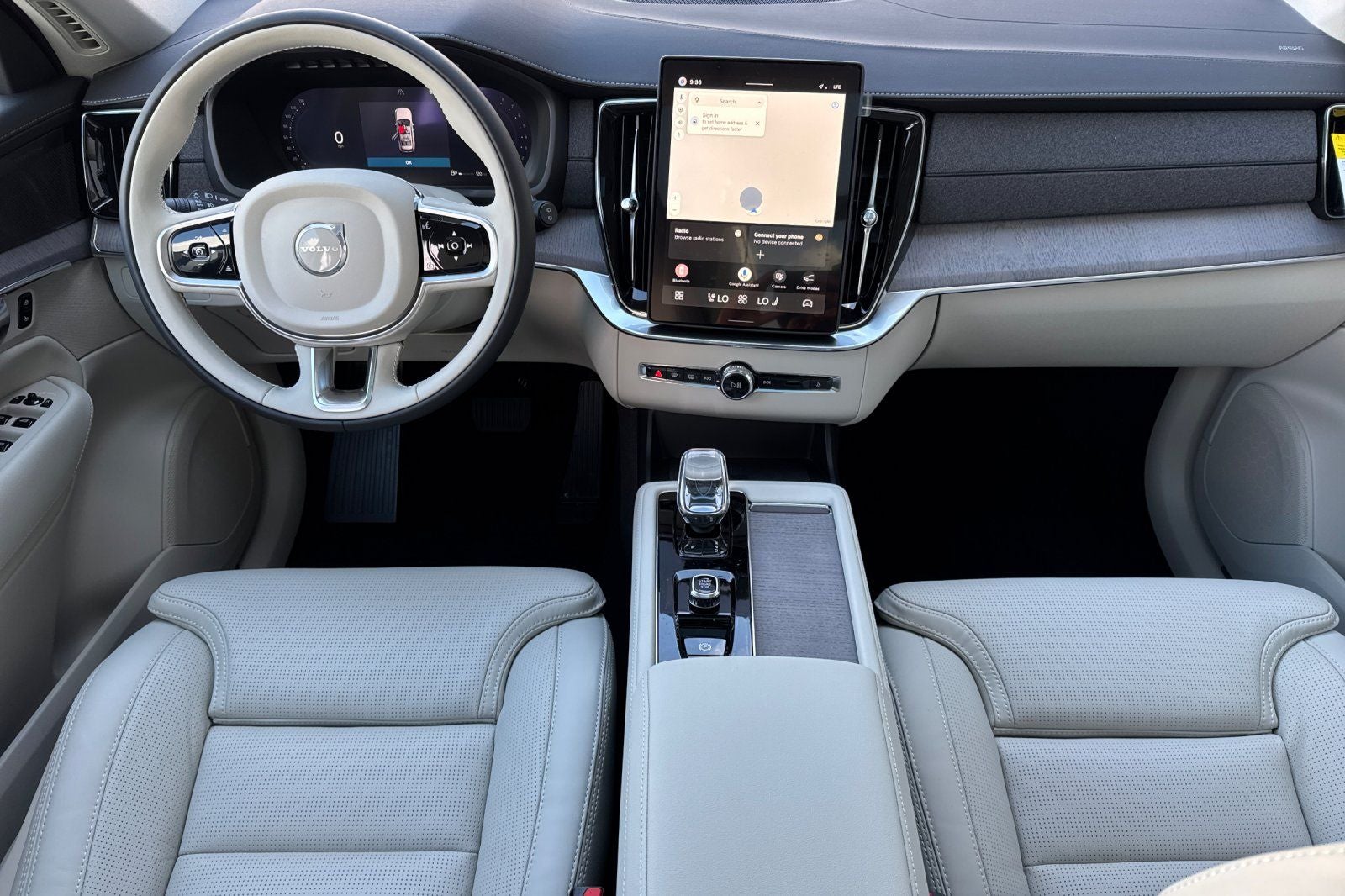 2026 Volvo XC90 B6 Ultra