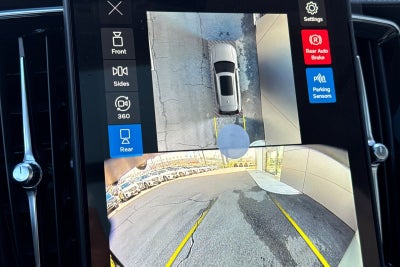 2026 Volvo XC90 B6 Ultra