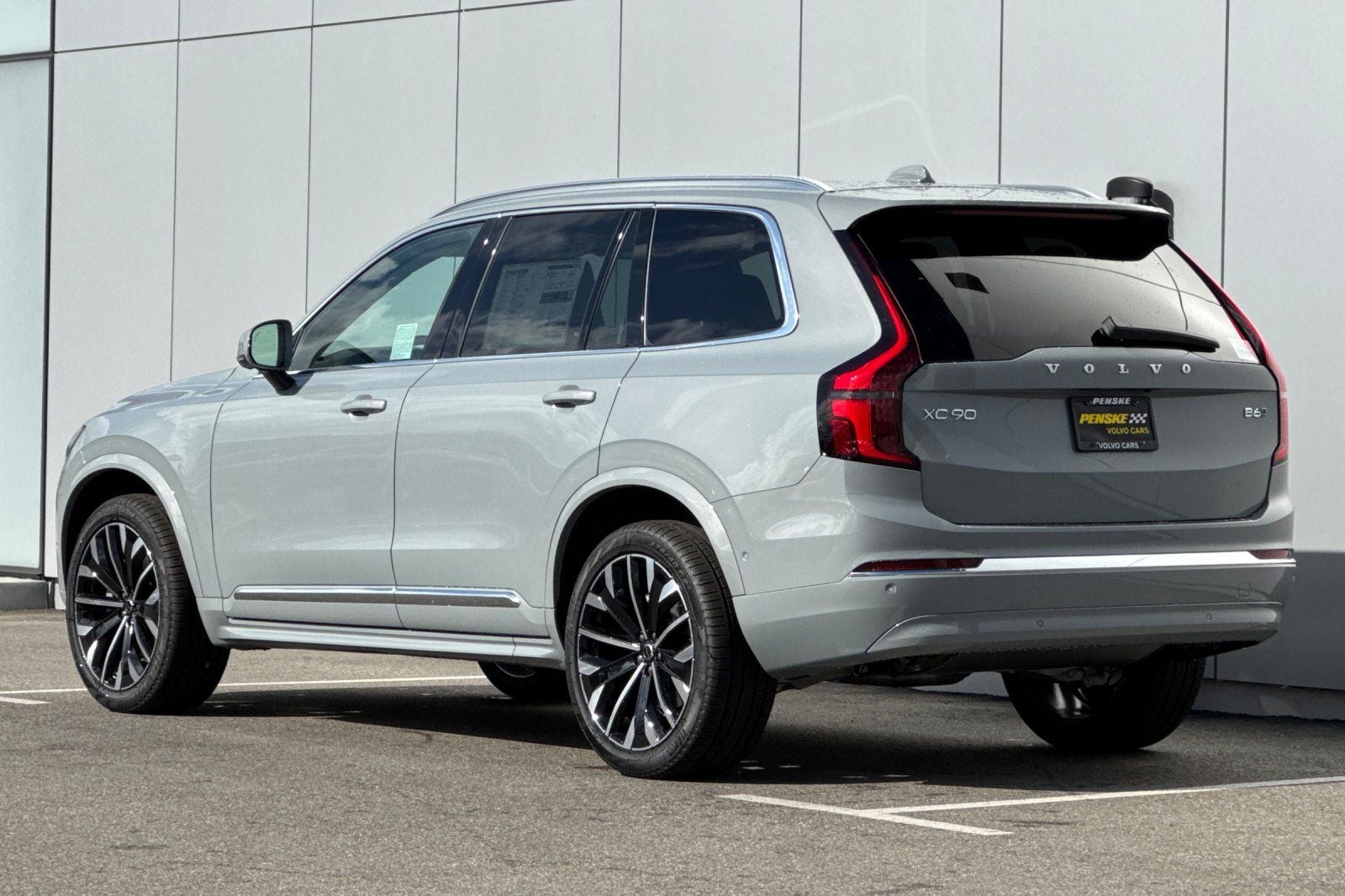 2026 Volvo XC90 B6 Ultra