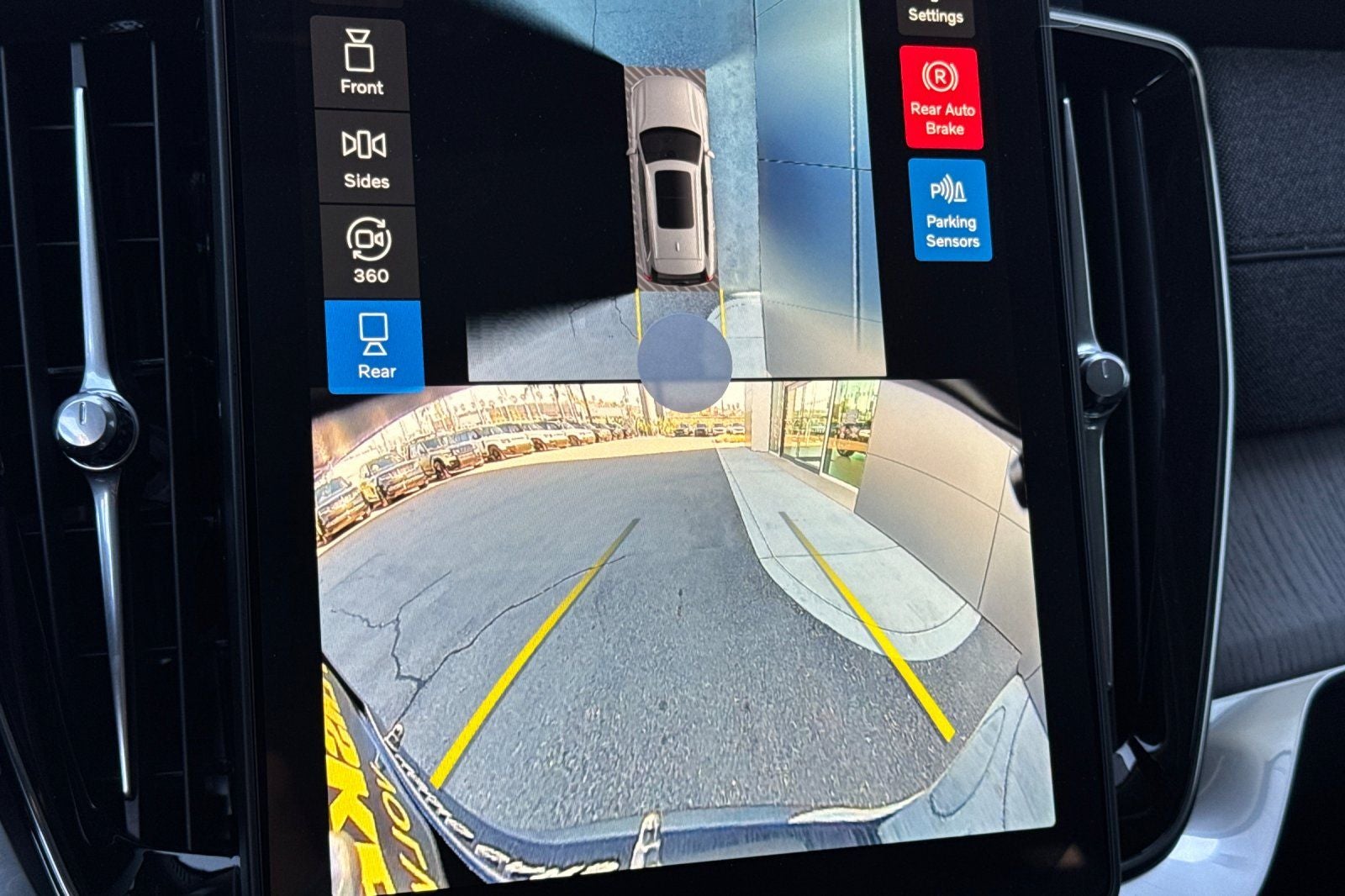 2027 Volvo XC90 B6 Ultra