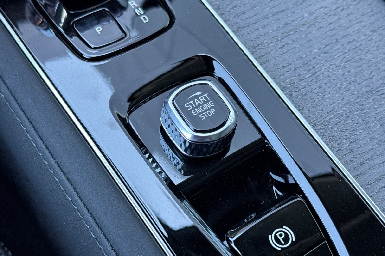 2027 Volvo XC90 B6 Ultra