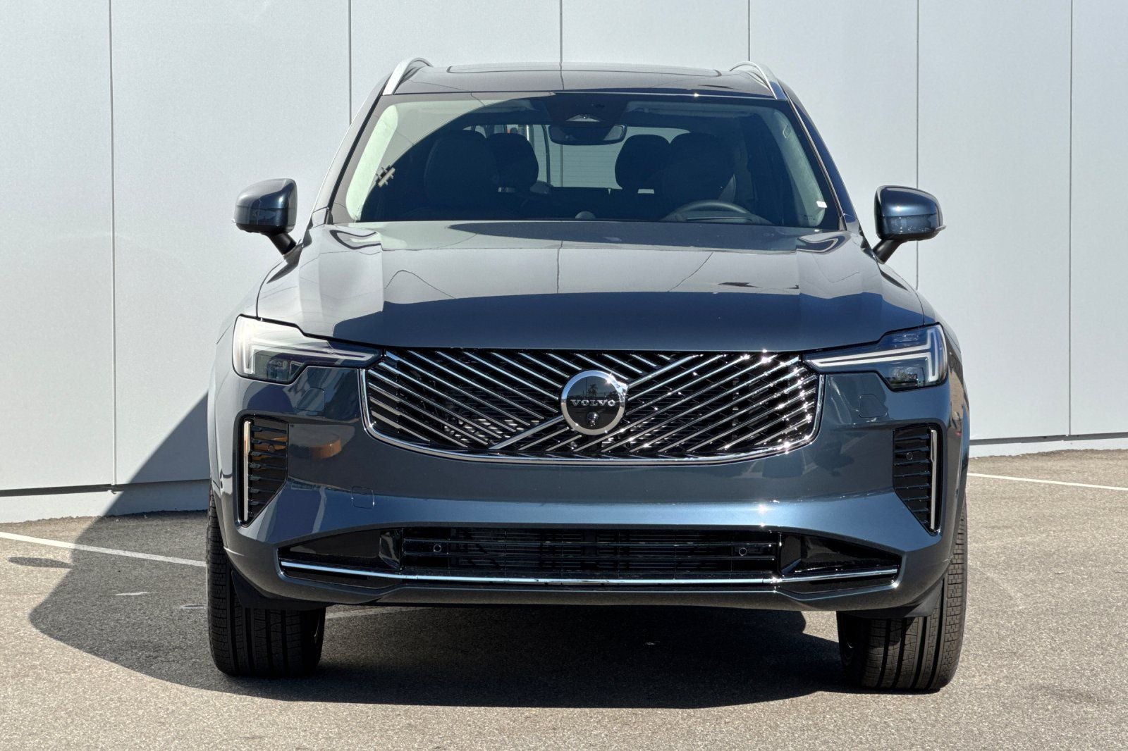 2027 Volvo XC90 B6 Ultra