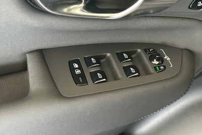 2025 Volvo XC90 B6 Ultra 2025.5