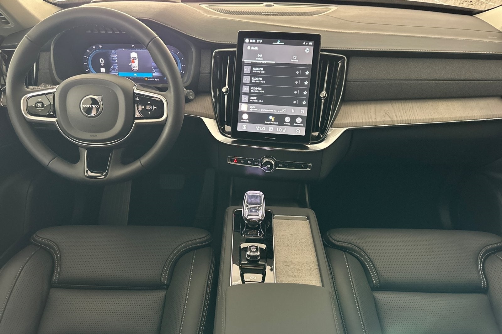 2025 Volvo XC90 B6 Ultra 2025.5