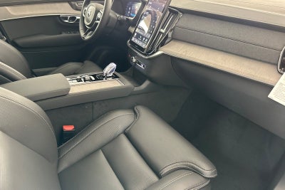 2025 Volvo XC90 B6 Ultra 2025.5