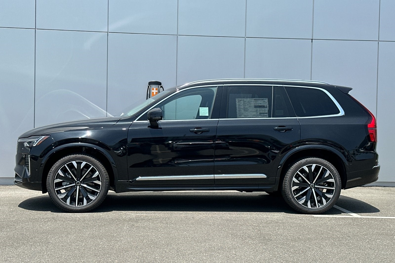 2025 Volvo XC90 B6 Ultra 2025.5