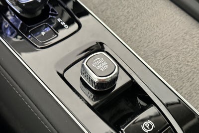 2025 Volvo XC90 B6 Ultra 2025.5