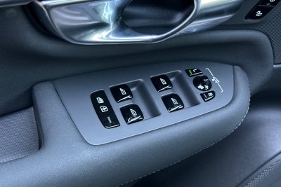 2025 Volvo XC90 B6 Ultra 2025.5