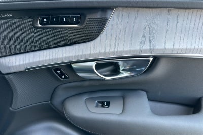 2025 Volvo XC90 B6 Ultra 2025.5