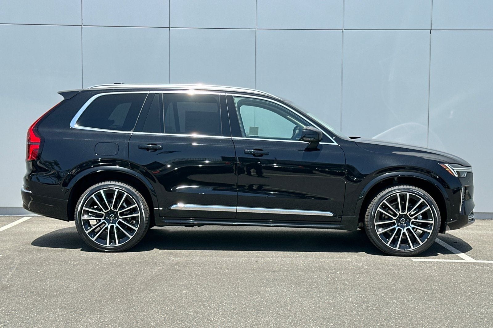 2025 Volvo XC90 B6 Ultra 2025.5