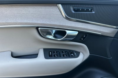 2026 Volvo XC90 B6 Core