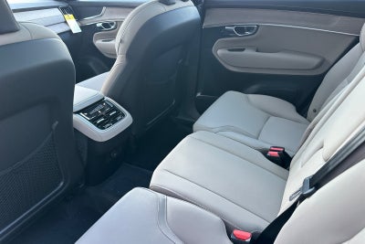 2026 Volvo XC90 B6 Core
