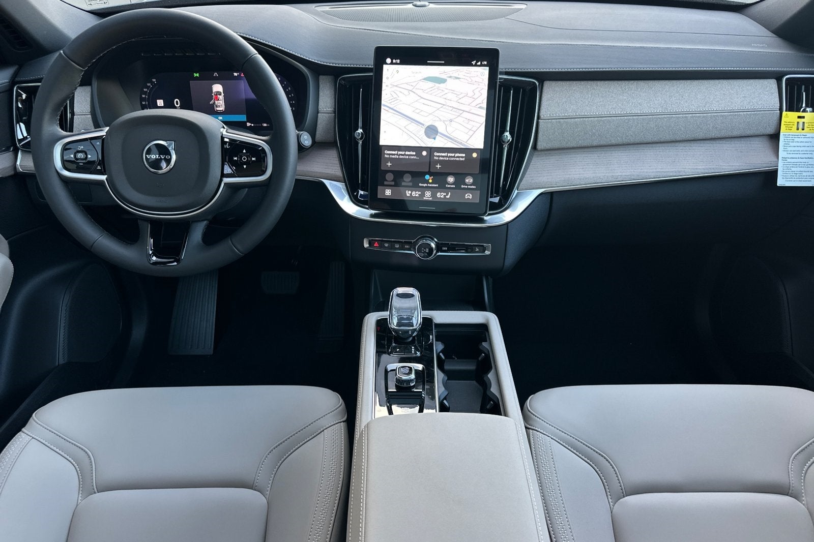 2026 Volvo XC90 B6 Core