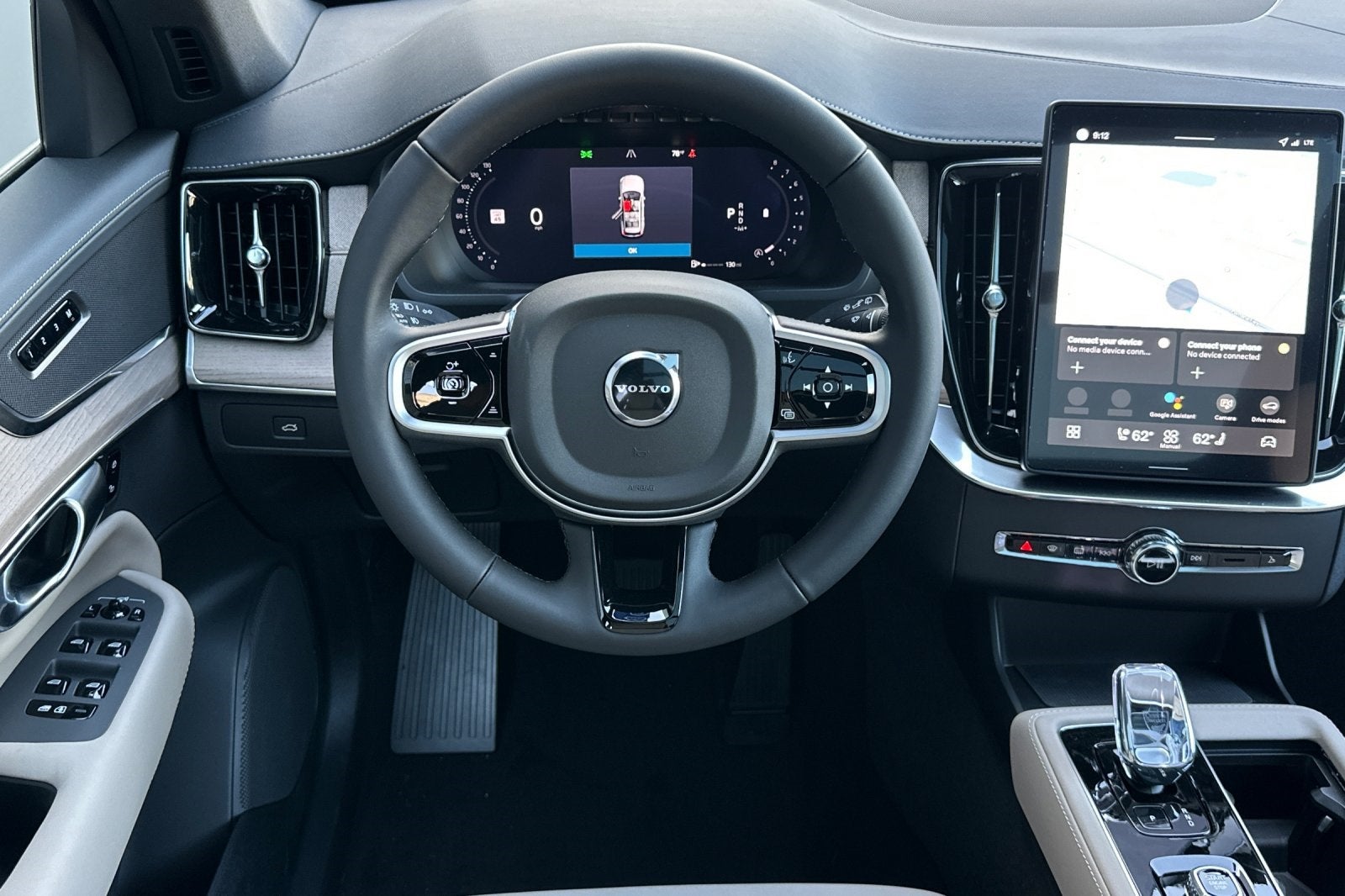 2026 Volvo XC90 B6 Core