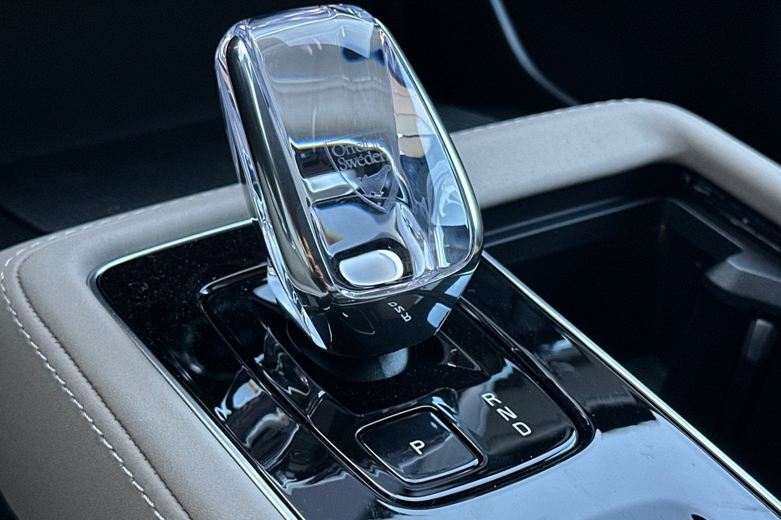 2026 Volvo XC90 B6 Core