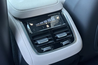 2026 Volvo XC90 B6 Core