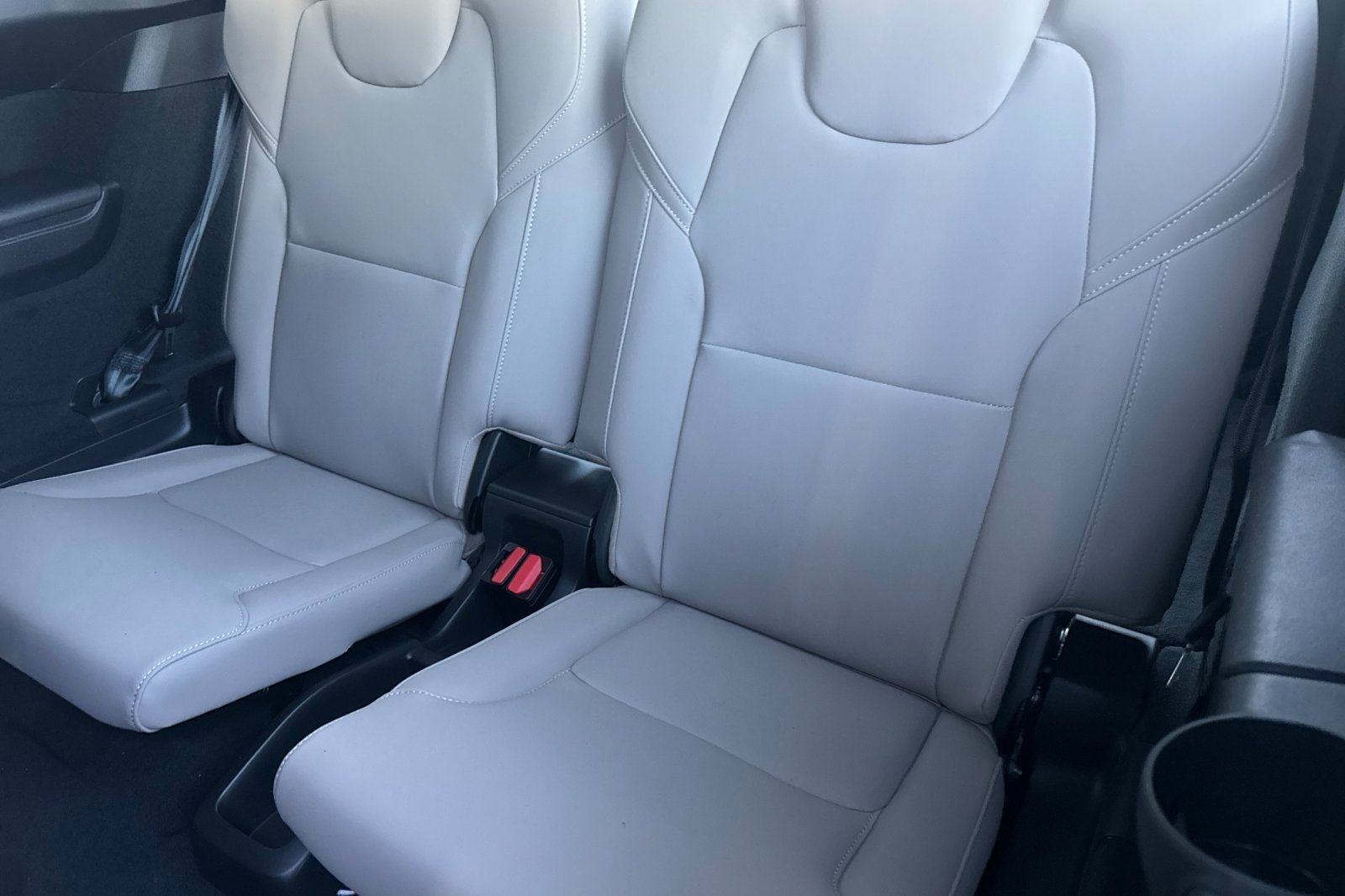 2026 Volvo XC90 B6 Core