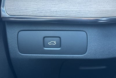 2026 Volvo XC90 B6 Core