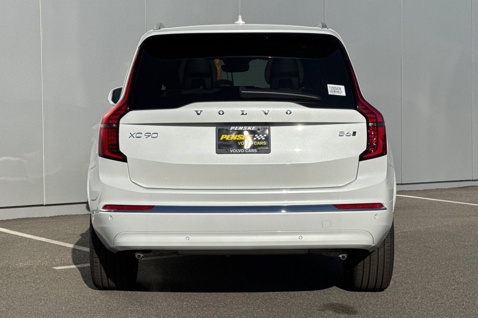 2026 Volvo XC90 B6 Core