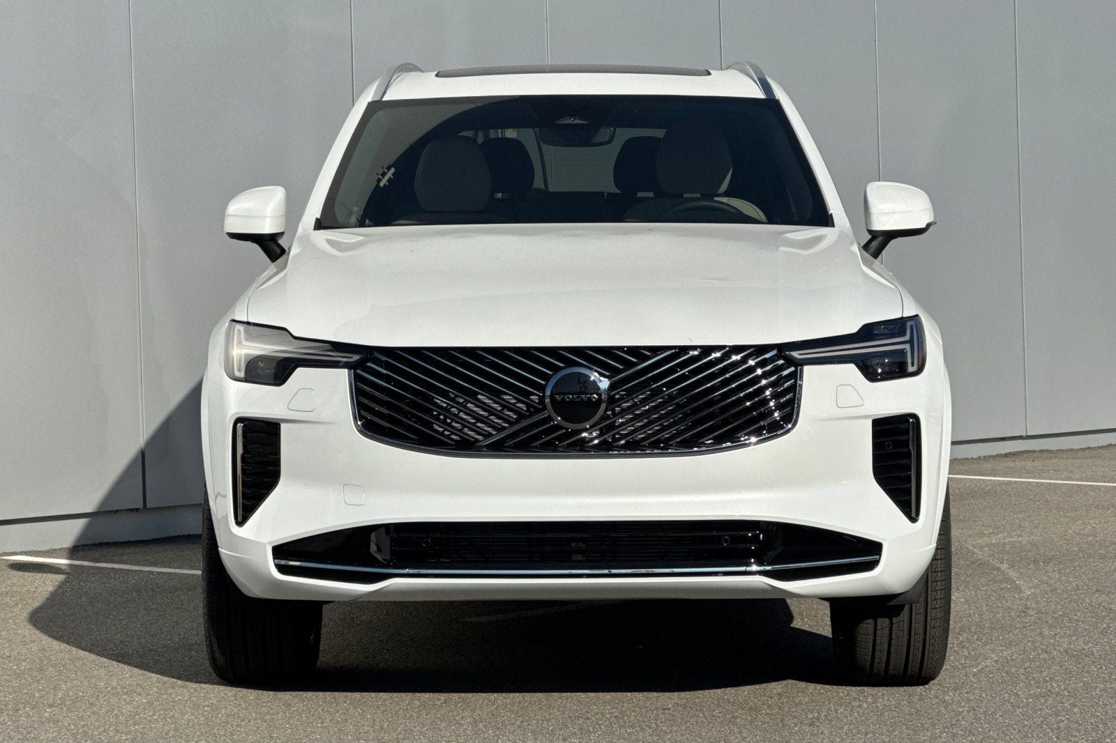 2026 Volvo XC90 B6 Core