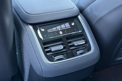 2026 Volvo XC90 B6 Core