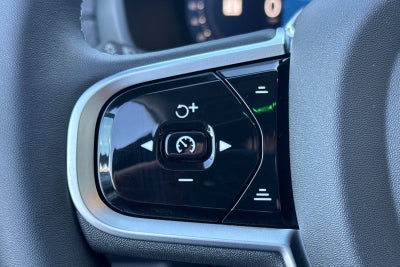 2026 Volvo XC90 B6 Core