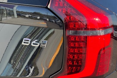 2026 Volvo XC90 B6 Core
