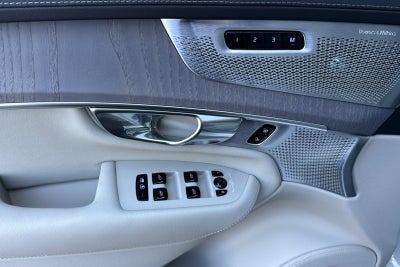 2027 Volvo XC90 B6 Ultra