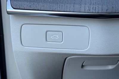 2027 Volvo XC90 B6 Ultra
