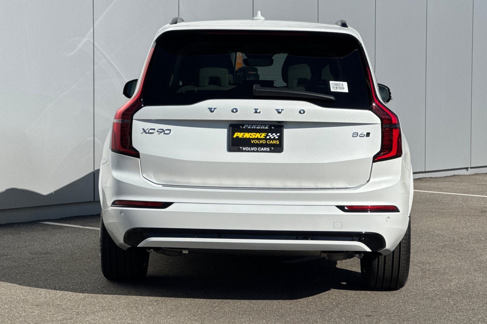 2027 Volvo XC90 B6 Ultra