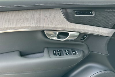 2026 Volvo XC90 B6 Ultra