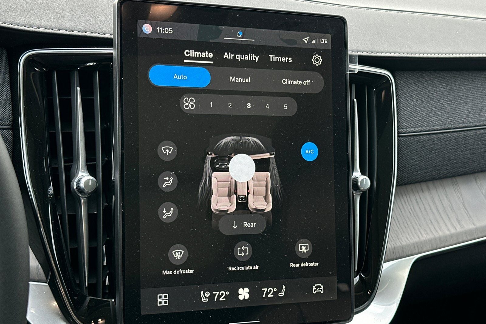 2026 Volvo XC90 B6 Ultra