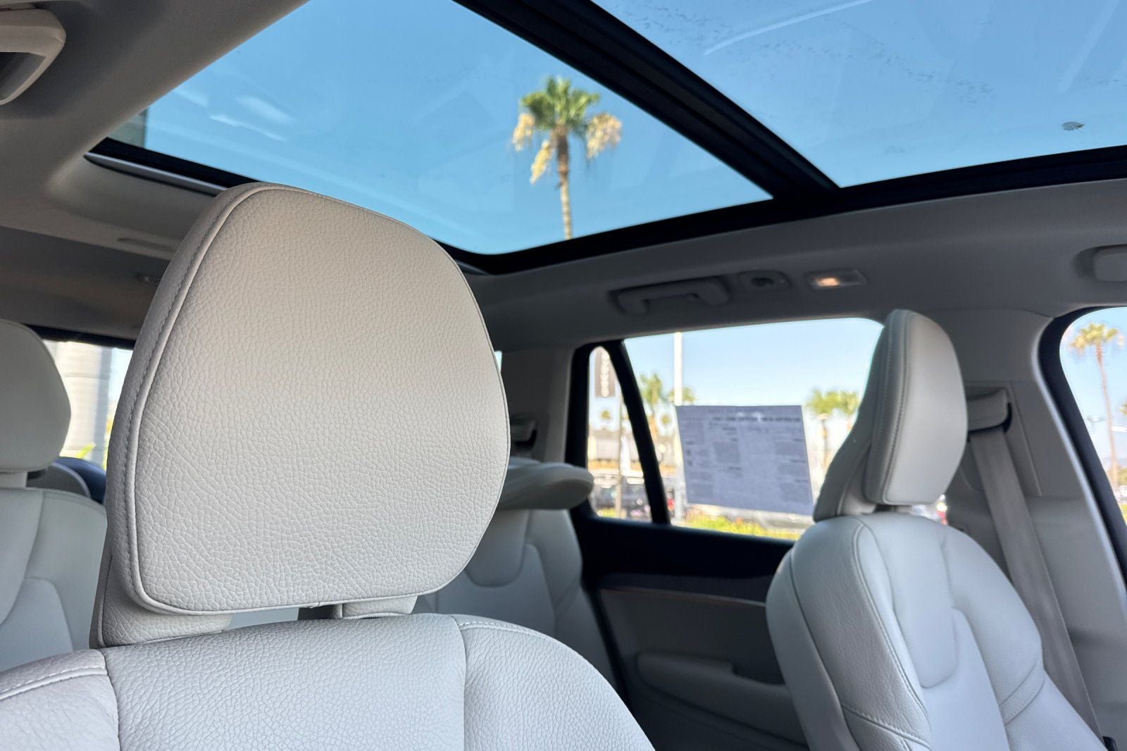 2023 Volvo XC90 B6 Plus 7-Seater
