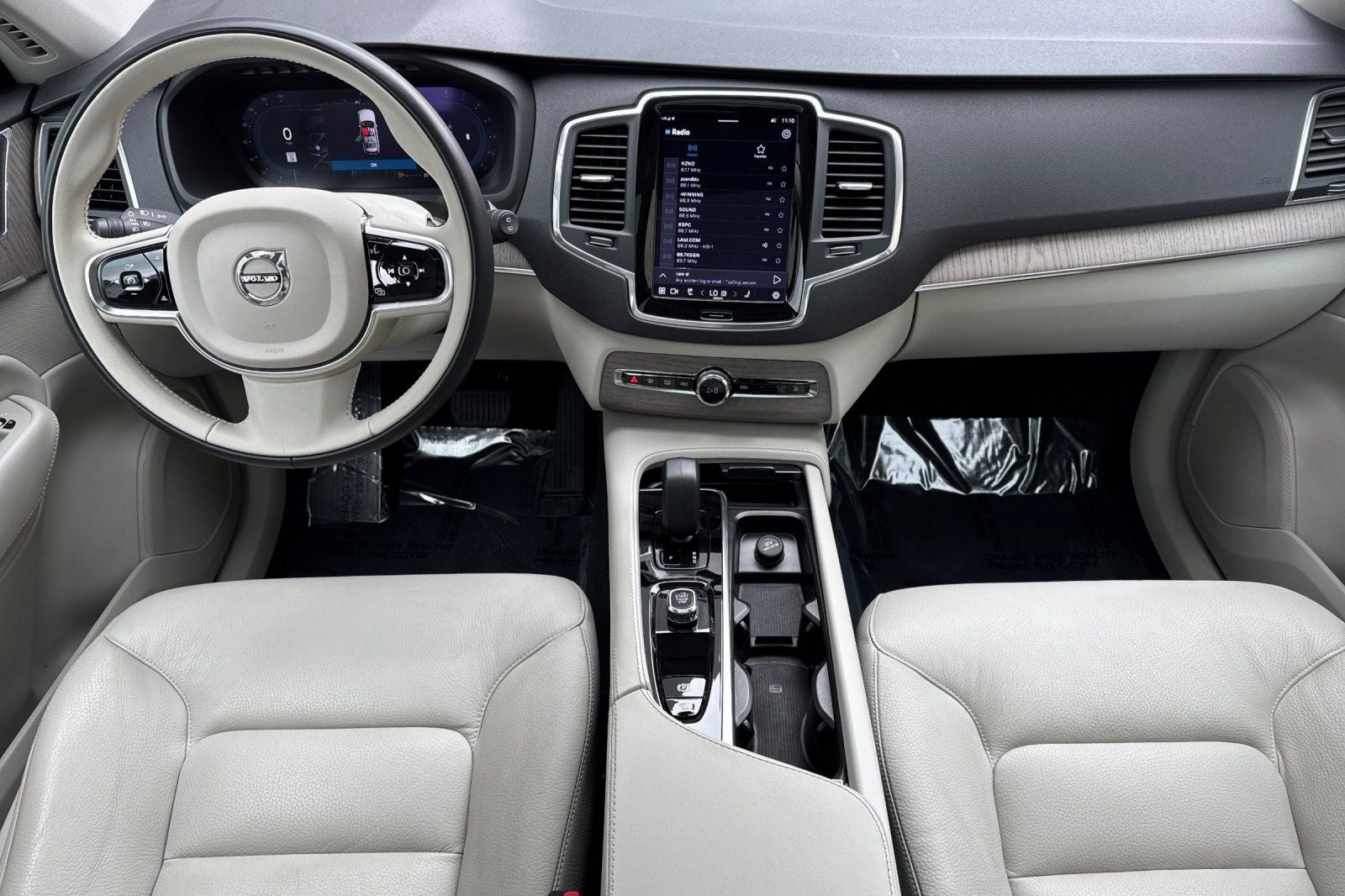 2023 Volvo XC90 B6 Core