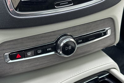 2023 Volvo XC90 B6 Core