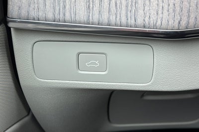 2023 Volvo XC90 B6 Core