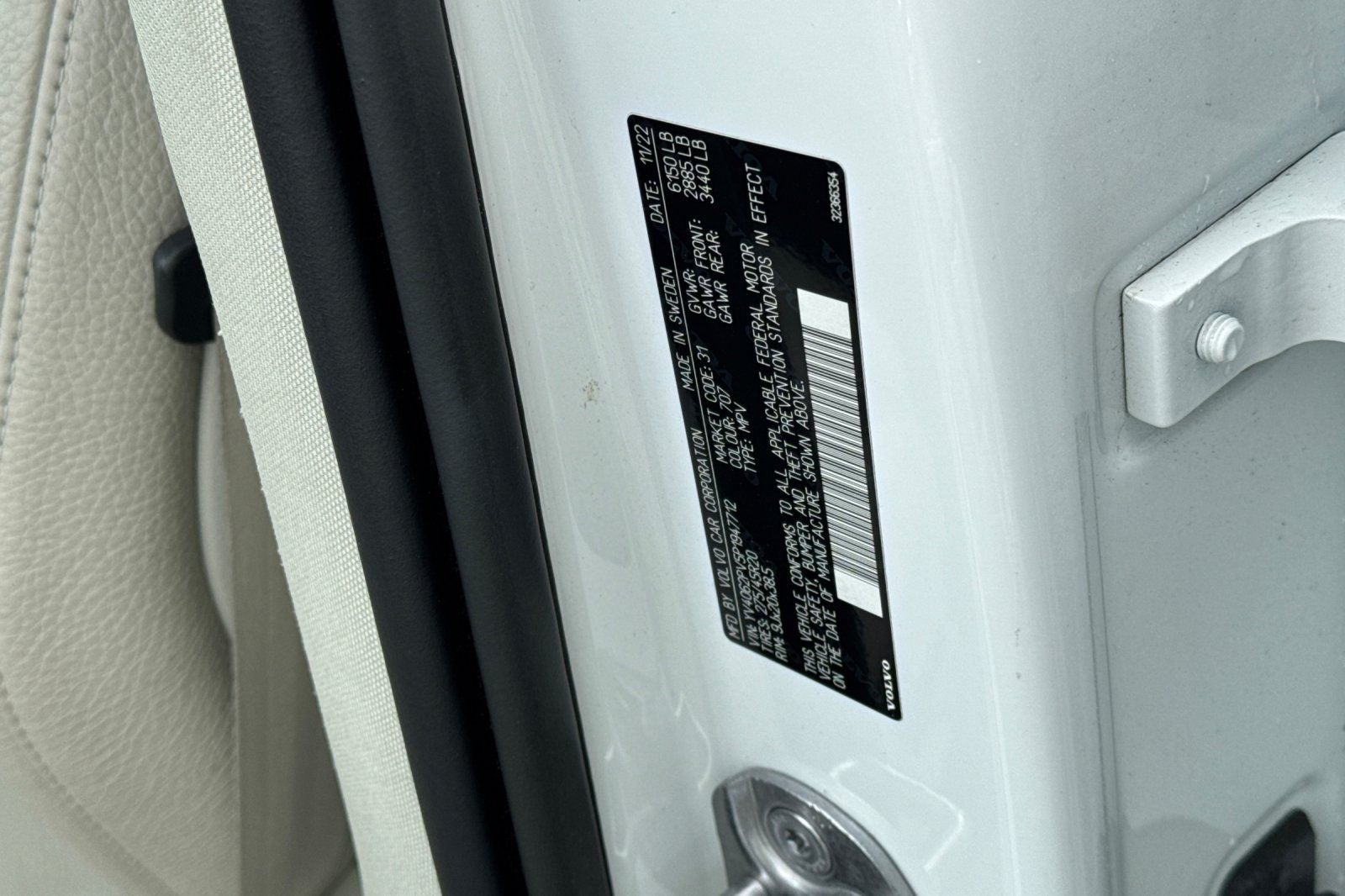 2023 Volvo XC90 B6 Core