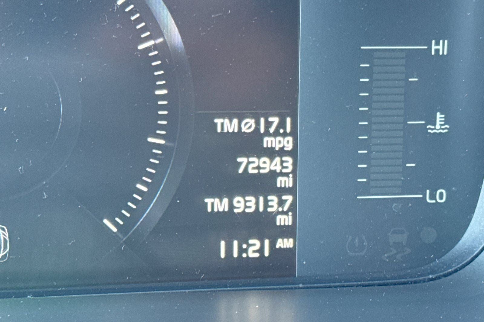2019 Volvo XC90 T5 Momentum