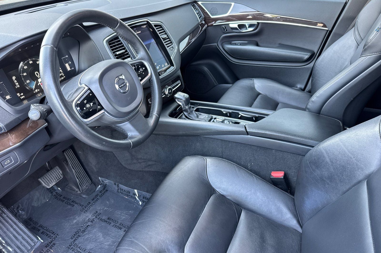 2019 Volvo XC90 T5 Momentum