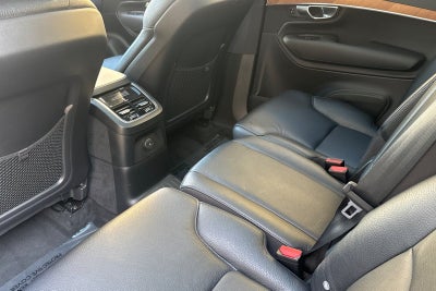 2021 Volvo XC90 Recharge Plug-In Hybrid T8 Inscription Expression 7 Passenger