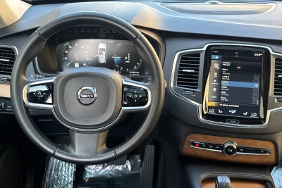 2021 Volvo XC90 Recharge Plug-In Hybrid T8 Inscription Expression 7 Passenger