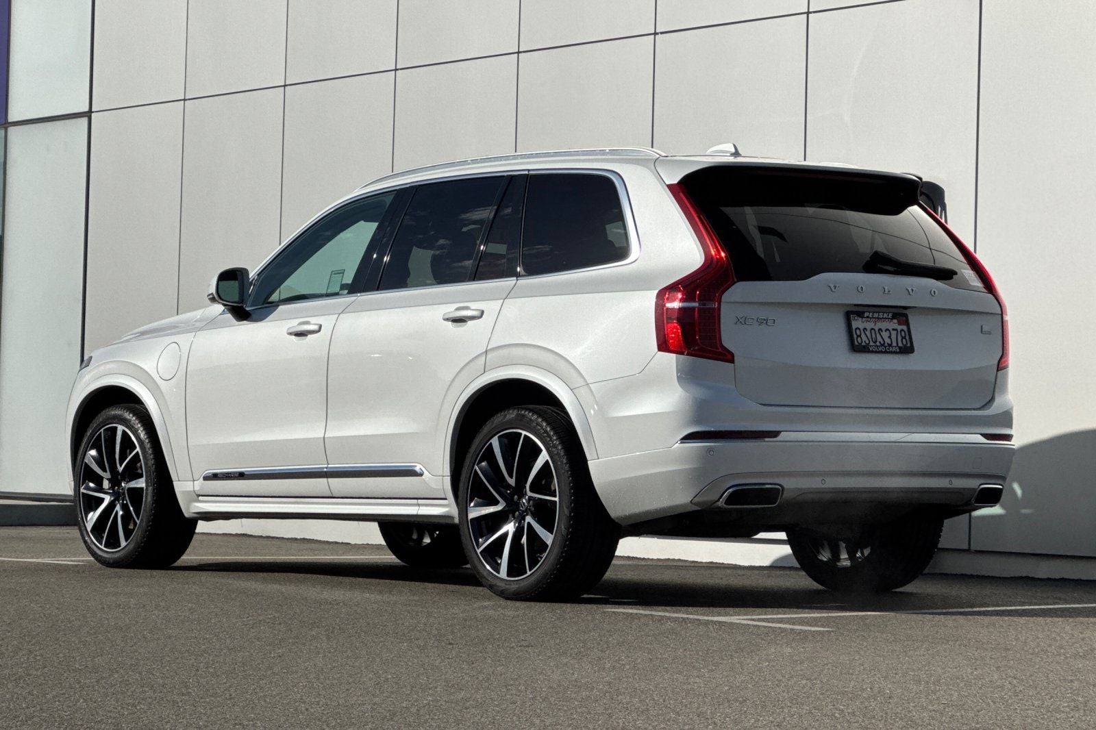 2021 Volvo XC90 Recharge Plug-In Hybrid T8 Inscription Expression 7 Passenger