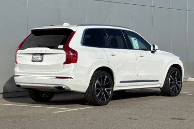 2021 Volvo XC90 Recharge Plug-In Hybrid T8 Inscription Expression 7 Passenger