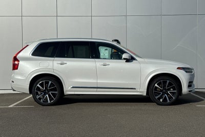 2021 Volvo XC90 Recharge Plug-In Hybrid T8 Inscription Expression 7 Passenger