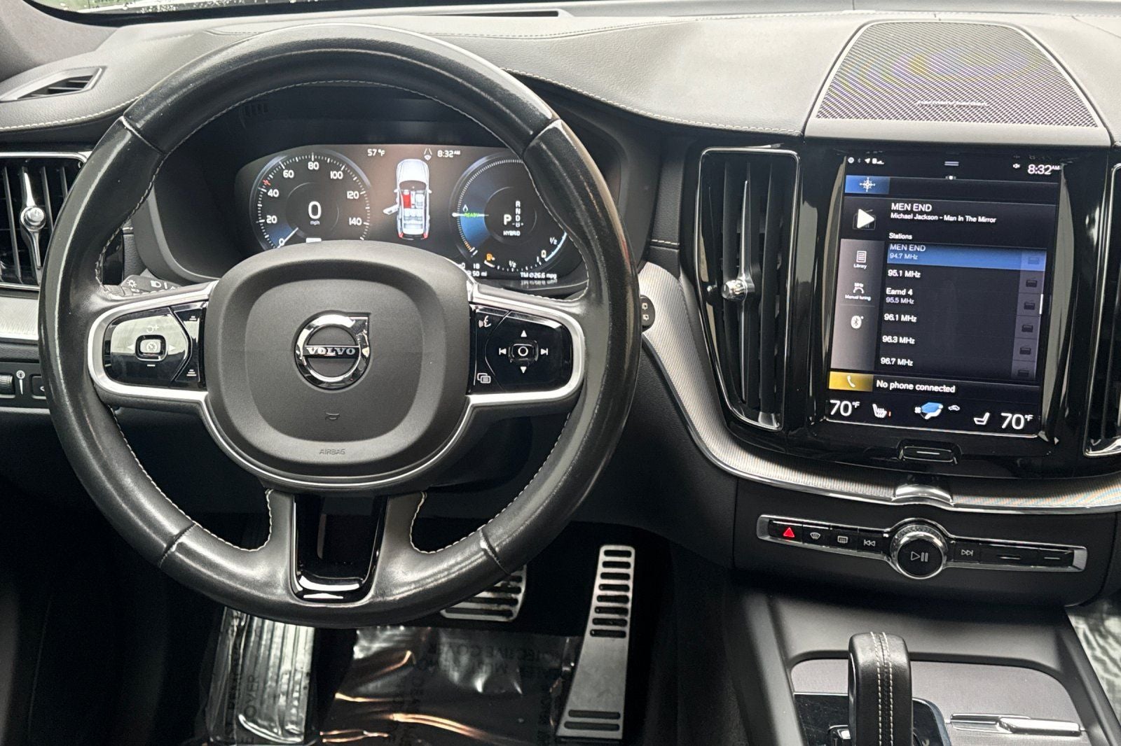 2021 Volvo XC60 Recharge Plug-In Hybrid T8 R-Design