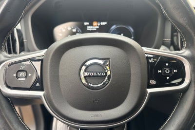 2021 Volvo XC60 Recharge Plug-In Hybrid T8 R-Design