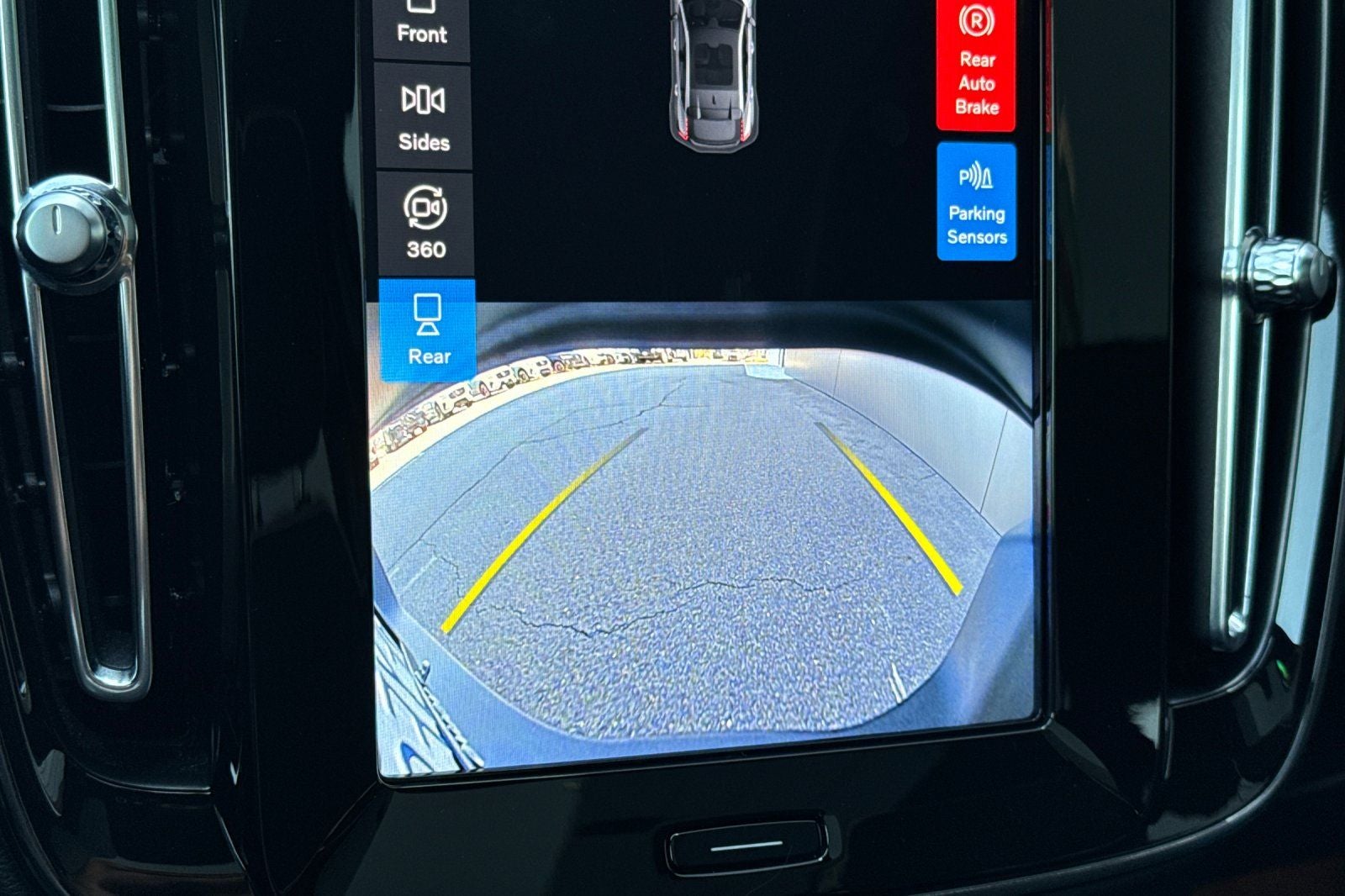 2023 Volvo C40 Recharge Pure Electric Twin Plus