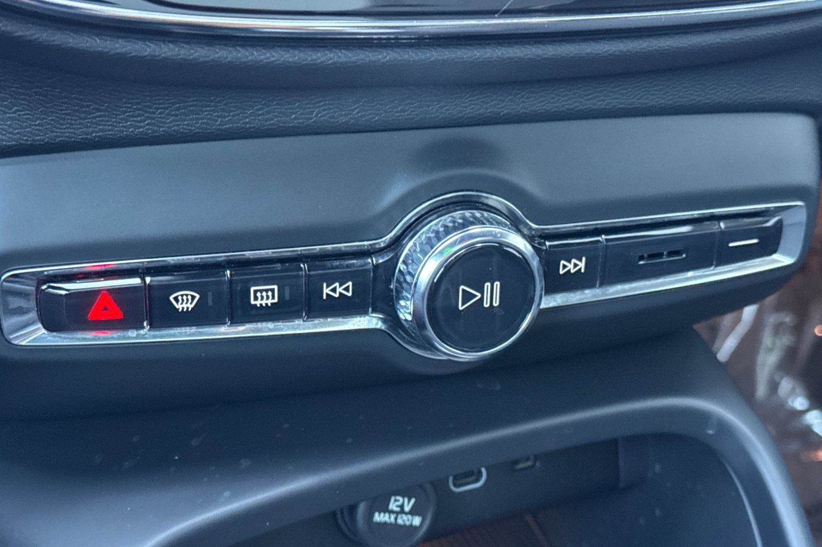 2023 Volvo C40 Recharge Pure Electric Twin Plus